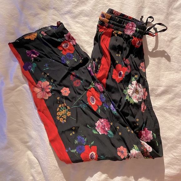 Zara floral pants - Picture 1 of 2